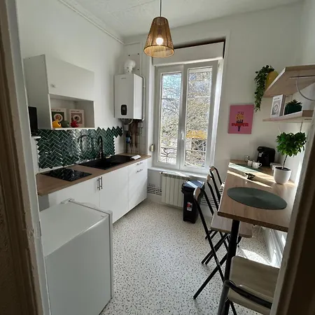 Apartament Le Blandan Chic Proche Thermal