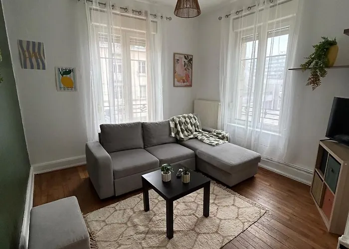 Apartment Le Blandan Chic Proche Thermal